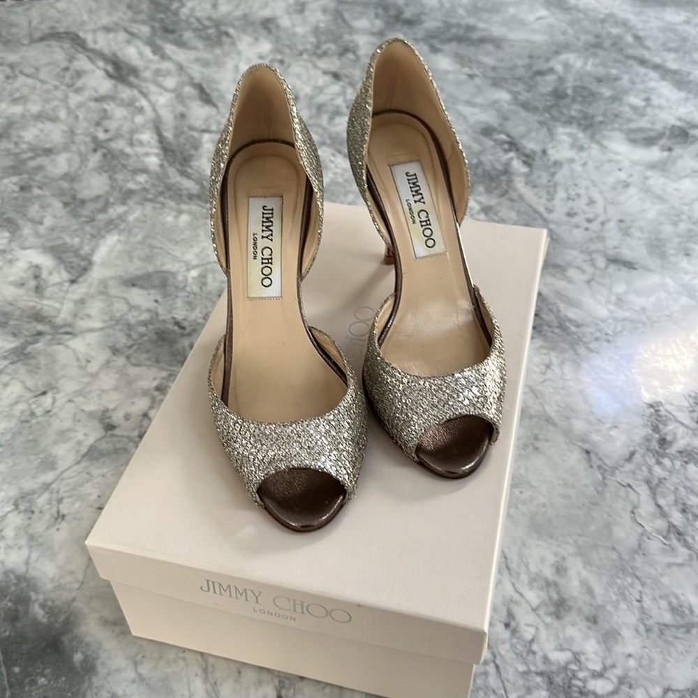 Jimmy Choo Logan Pumps